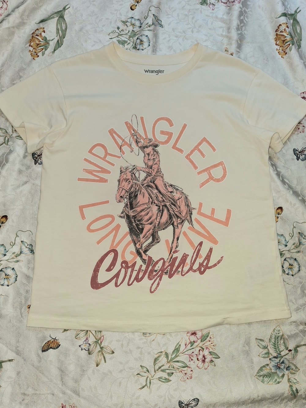 Wrangler Cream Graphic Tee with Pink Print